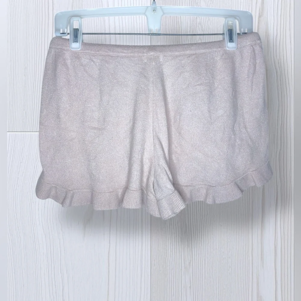 LEMON Women’s Ruffle Shorts - Picture 3 of 7